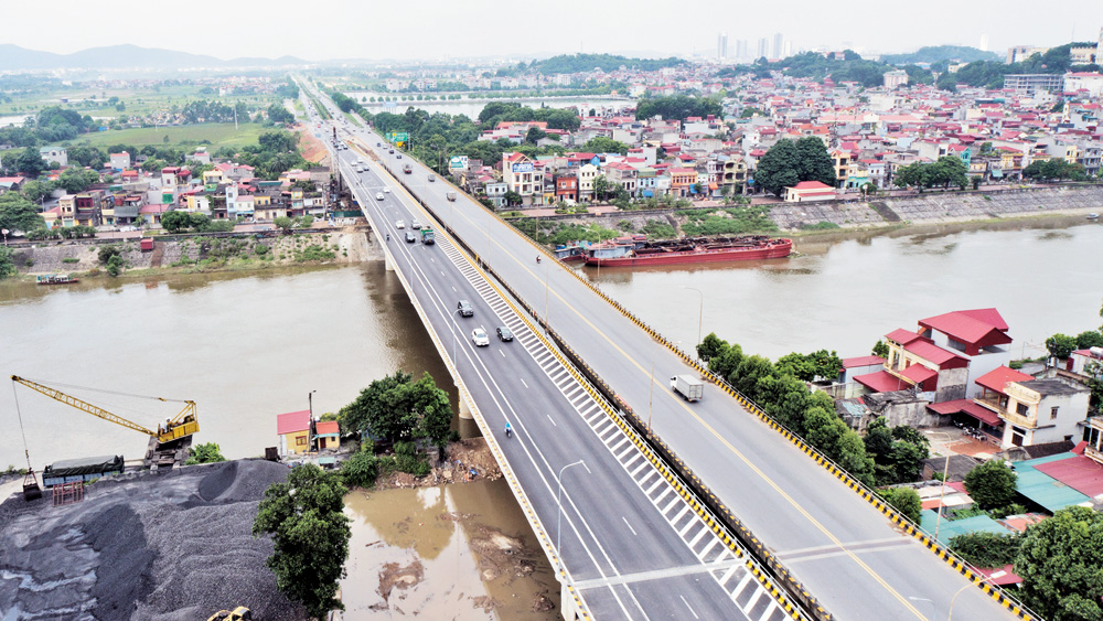 Bac Giang synchronously invests in traffic infrastructure