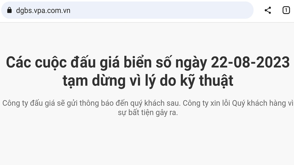 Tạm dừng phiên đấu giá biển số xe ô tô đầu tiên