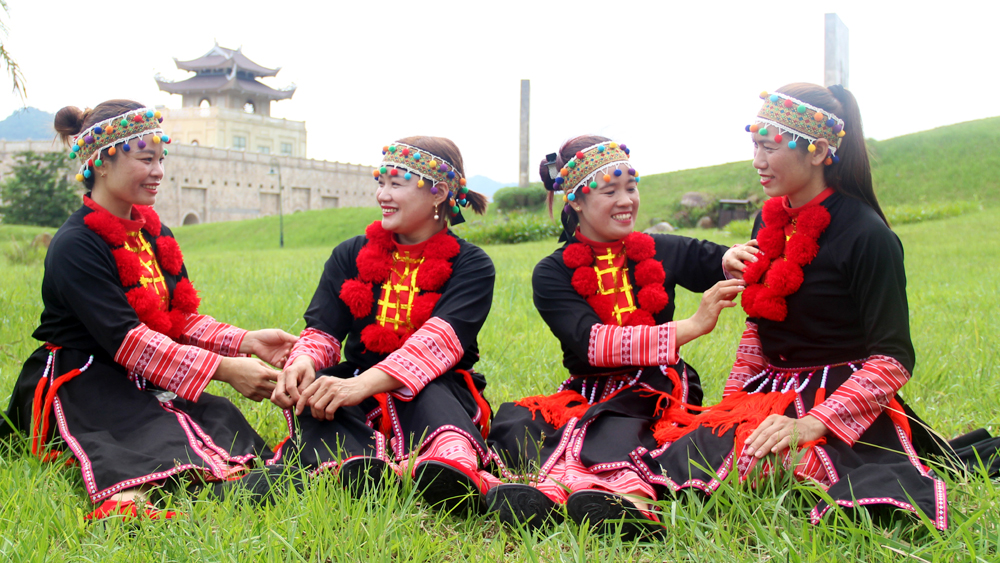 Bac Giang preserves folk songs of Dao ethnic people