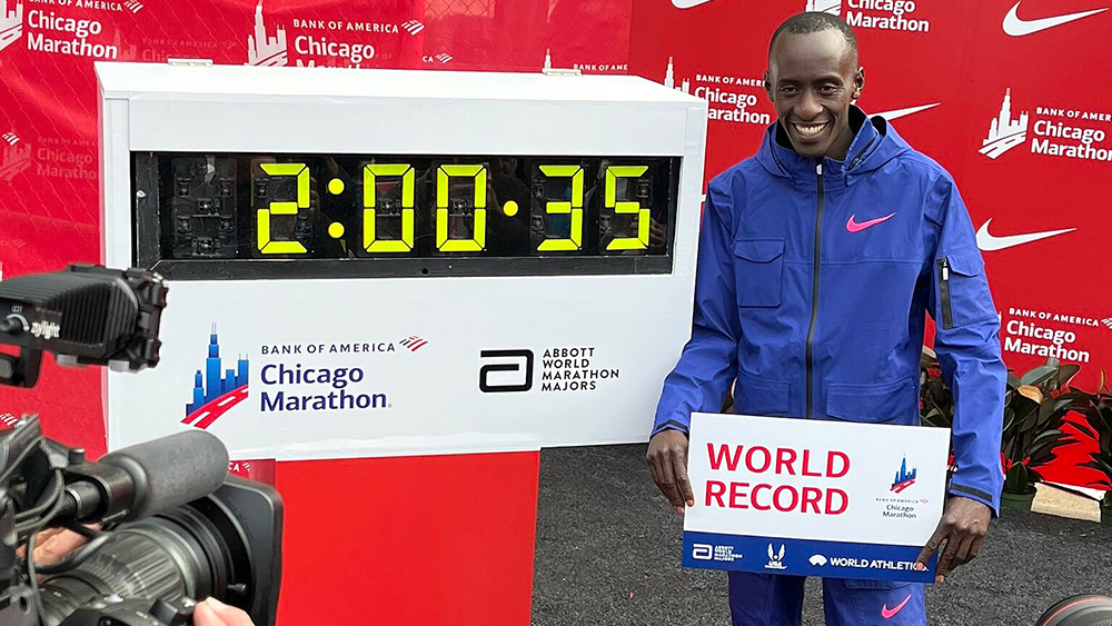 Kiptum bất ngờ khi phá kỷ lục marathon của Kipchoge