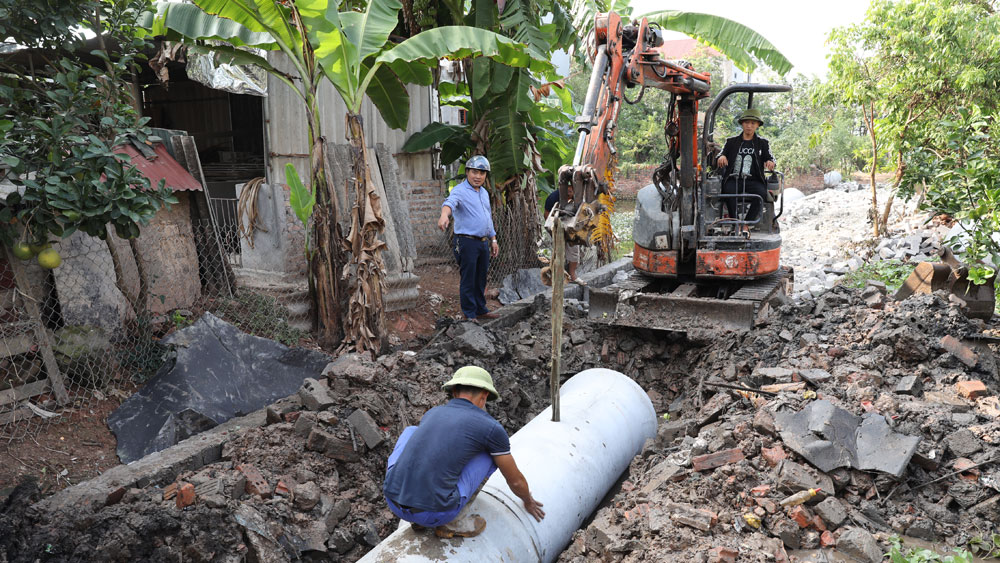 Xung quanh vụ khiếu kiện về đất đai ở thôn Đức Liễn, xã Hồng Thái: Đã khởi công xây dựng đường ngõ