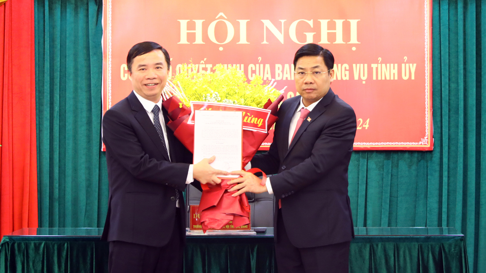 Đồng chí Dương Thanh Tùng giữ chức Bí thư Huyện ủy Hiệp Hòa