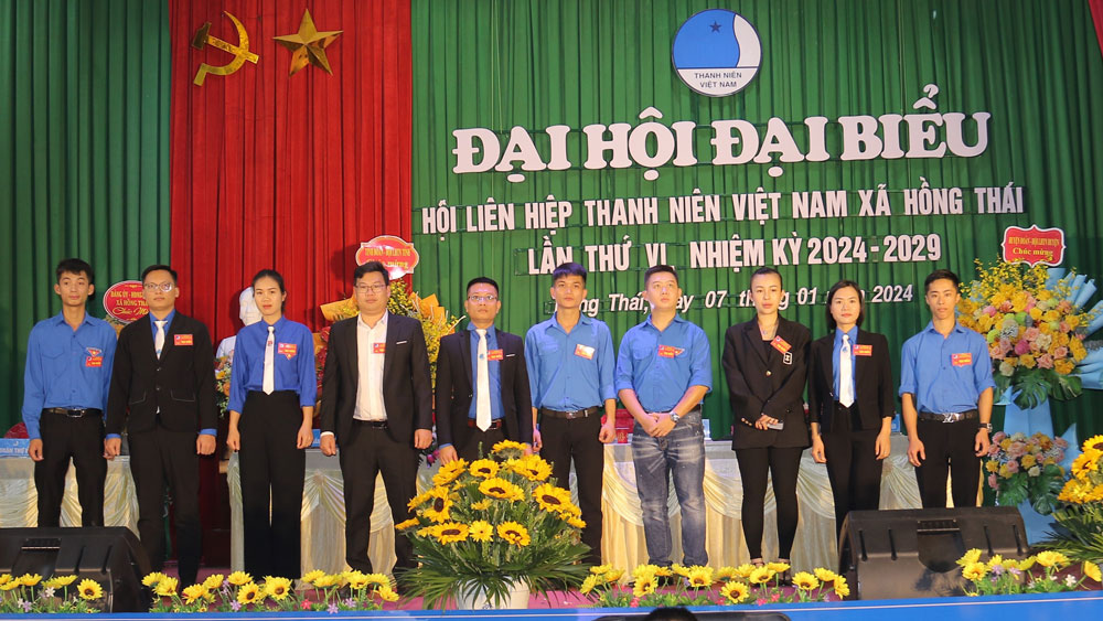 Tổ chức thành công Đại hội điểm Hội LHTN xã Hồng Thái lần thứ VI, nhiệm kỳ 2024-2029