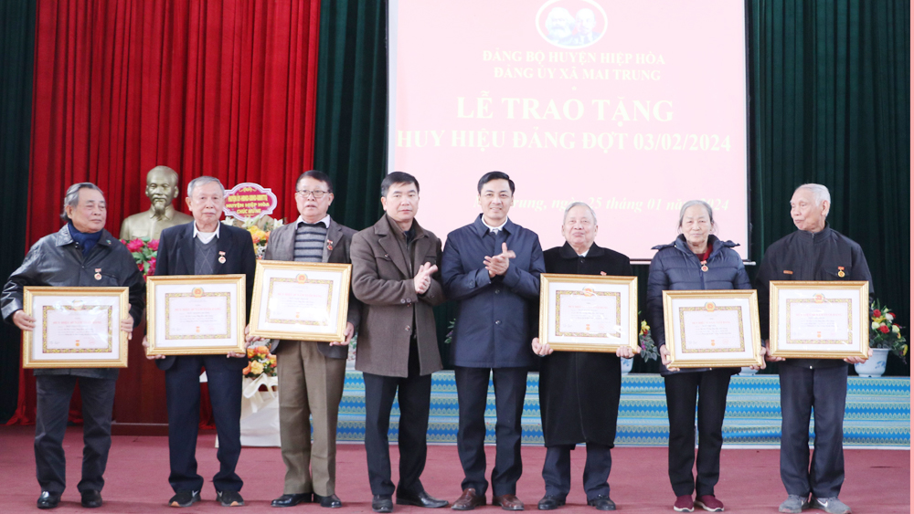 Hiệp Hòa: Nhiều hoạt động kỷ niệm 94 năm Ngày thành lập Đảng Cộng sản Việt Nam