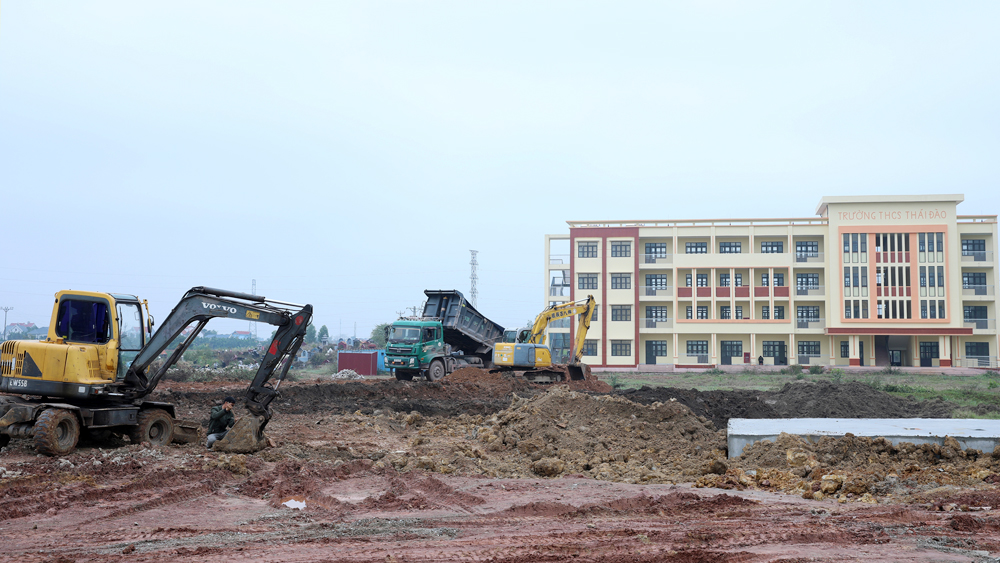 Lạng Giang: Xây dựng trường học khang trang, nâng chất lượng giáo dục