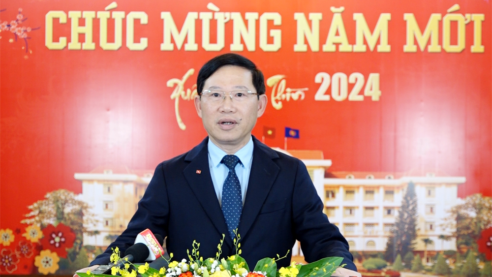 Chủ tịch UBND tỉnh Lê Ánh Dương chúc mừng năm mới - Xuân Giáp Thìn 2024