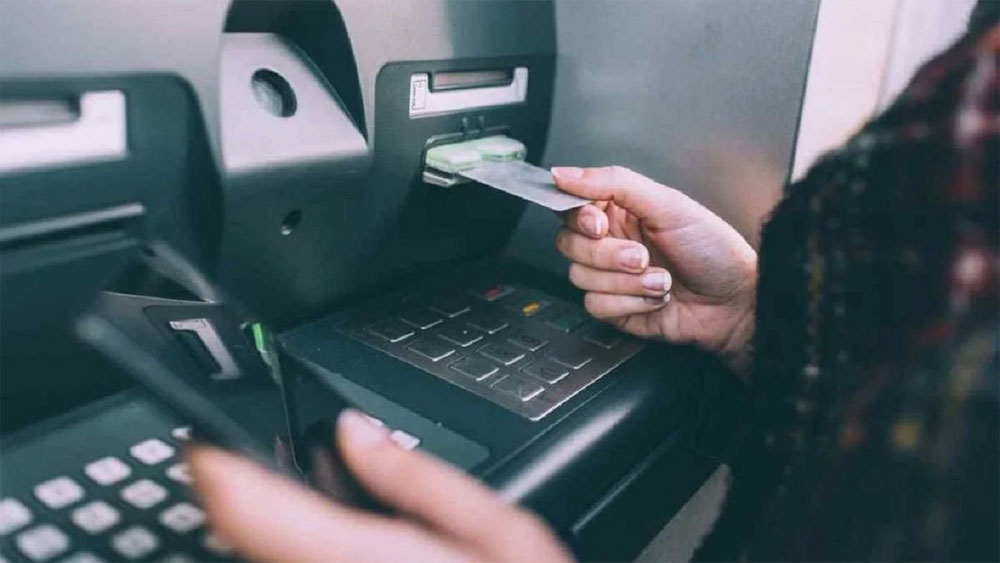 Cách chuyển tiền qua cây ATM cho nhau thành công