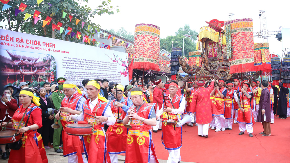 Độc đáo lễ hội mở cửa rừng xã Hương Sơn
