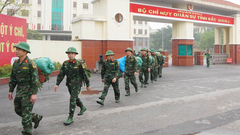 Bộ CHQS tỉnh Bắc Giang luyện tập chuyển trạng thái sẵn sàng chiến đấu