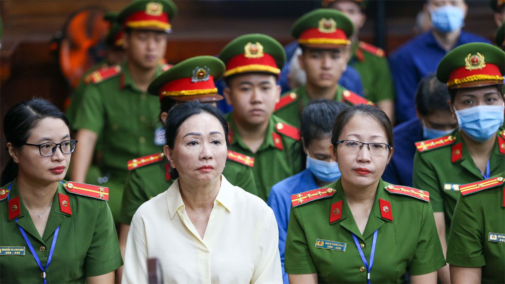 Vụ án Vạn Thịnh Phát: Nhiều bị cáo khẳng định làm việc theo chỉ đạo của bà Trương Mỹ Lan