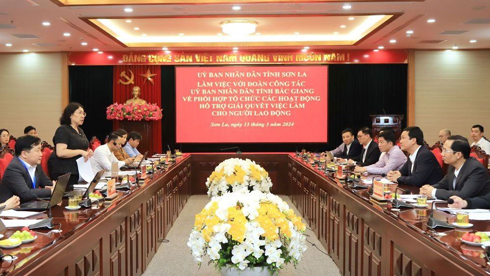 Đoàn công tác tỉnh Bắc Giang làm việc với tỉnh Sơn La về xúc tiến thu hút lao động