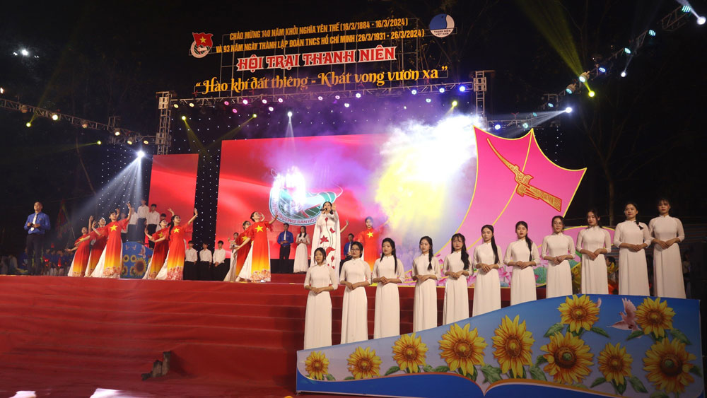Khai mạc Hội trại truyền thống thanh niên huyện Yên Thế