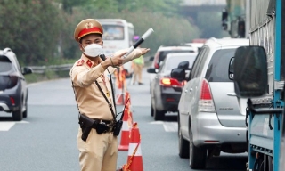 Tập trung bảo đảm trật tự, an toàn trên các tuyến giao thông