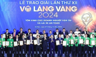 90 tập thể, cá nhân nhận Giải thưởng Vô lăng vàng năm 2024