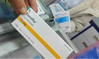 Không nên tự mua, tích trữ thuốc Tamiflu