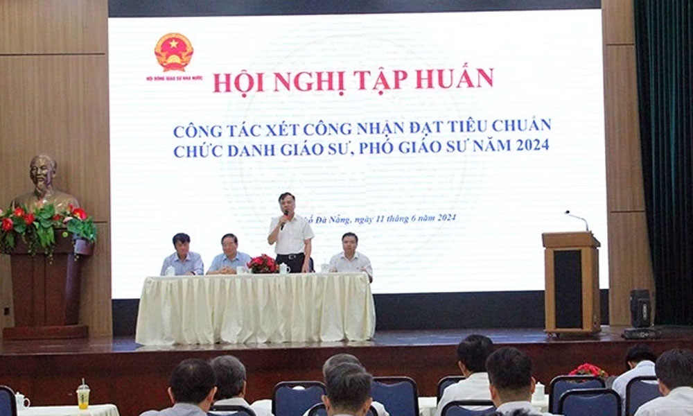  Công bố lịch xét công nhận đạt tiêu chuẩn chức danh Giáo sư, Phó giáo sư năm 2025