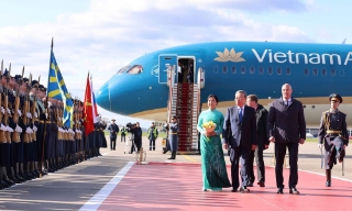 Tổng Bí thư Tô Lâm bắt đầu thăm chính thức Liên bang Nga và dự Lễ kỷ niệm 80 năm Ngày Chiến thắng trong chiến tranh Vệ quốc vĩ đại