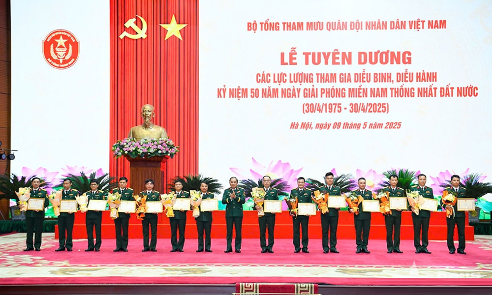  Bộ Tổng Tham mưu tuyên dương lực lượng tham gia diễu binh, diễu hành