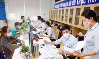 Sẽ trình Trung ương 5 bảng lương và 9 chế độ phụ cấp mới theo vị trí việc làm