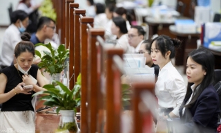 Công chức đi học phải cam kết làm việc gấp ba lần thời gian đào tạo