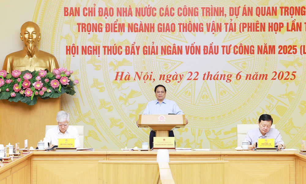  Thủ tướng Phạm Minh Chính chủ trì Hội nghị trực tuyến toàn quốc thúc đẩy thực hiện 3 chương trình quan trọng