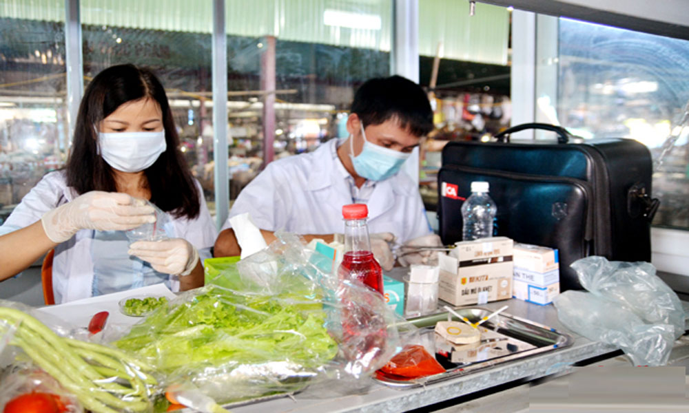 Thủ tướng Chính phủ chỉ đạo ngăn ngừa, xử lý ngộ độc thực phẩm