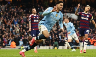 Man City thắng đậm Newcastle nhờ hat-trick của tân binh