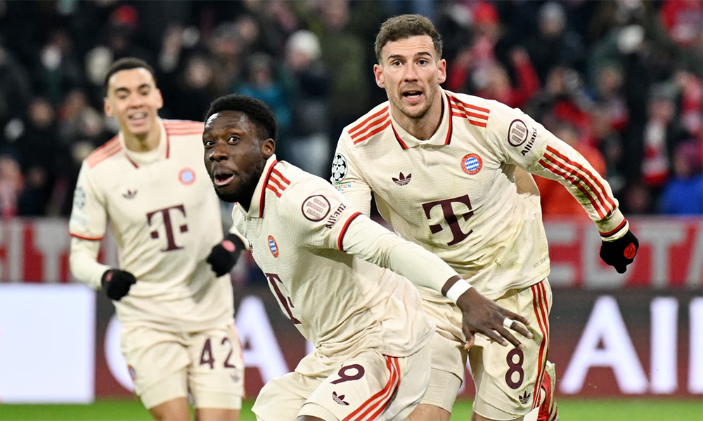  Bayern vào vòng 1/8 Champions League ở phút bù cuối