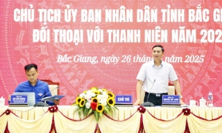 Chủ tịch UBND tỉnh Nguyễn Việt Oanh: Đoàn viên thanh niên cần phát huy sức trẻ, tiên phong chuyển đổi số