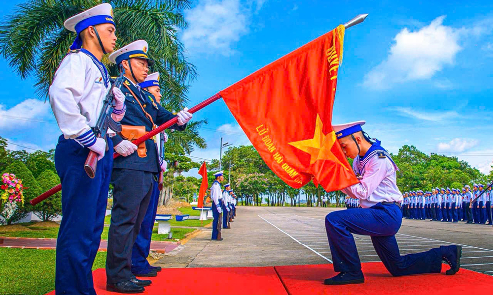  Nơi ấy là Tổ quốc - Bài 2: Khóc ở Trường Sa