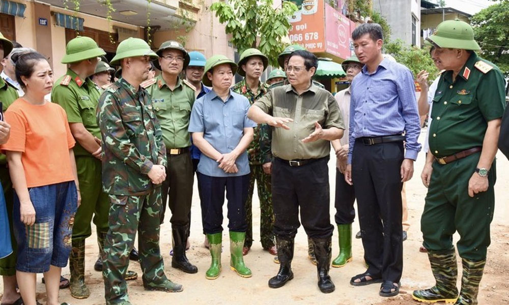 Prime Minister gives Yen Bai on-site directions on flood, landslide response