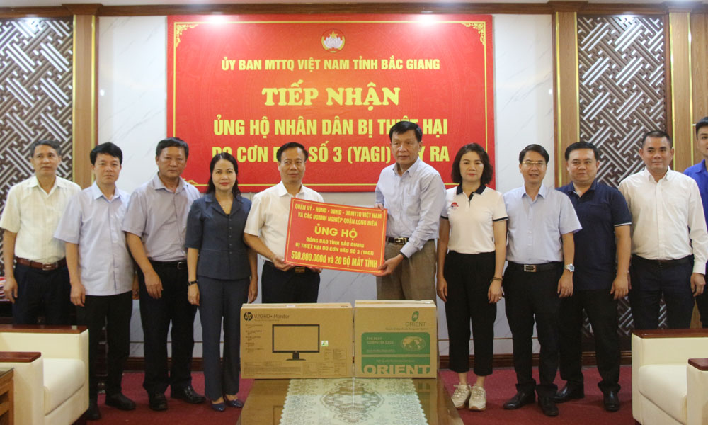 Nearly 72.5 billion VND donated to help Bac Giang overcome storm No. 3’s aftermath