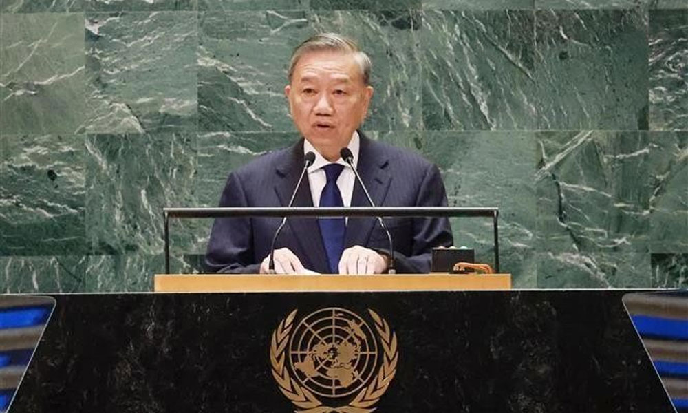 Vietnam’s top leader speaks at UN Summit of the Future