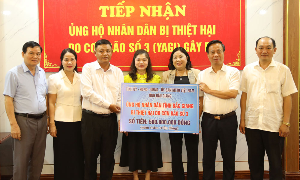 Hau Giang Province supports Bac Giang people to overcome typhoon Yagi’s aftermath 