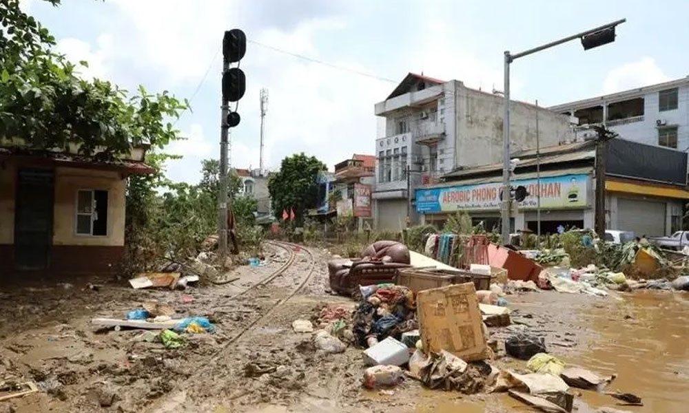 Vietnam receives EU’s humanitarian aid for Typhoon Yagi victims