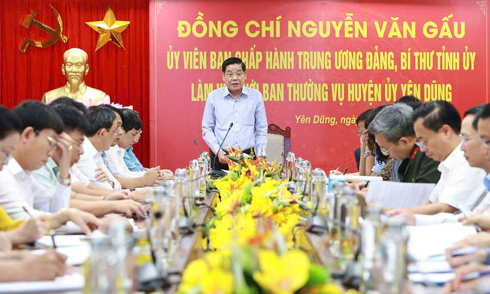 Yen Dung district urged to highly concentrate on administrative unit arrangement