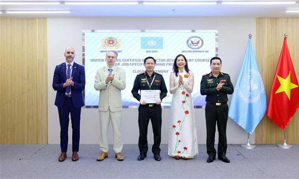 Vietnam joins preparing trainers for peacekeeping courses