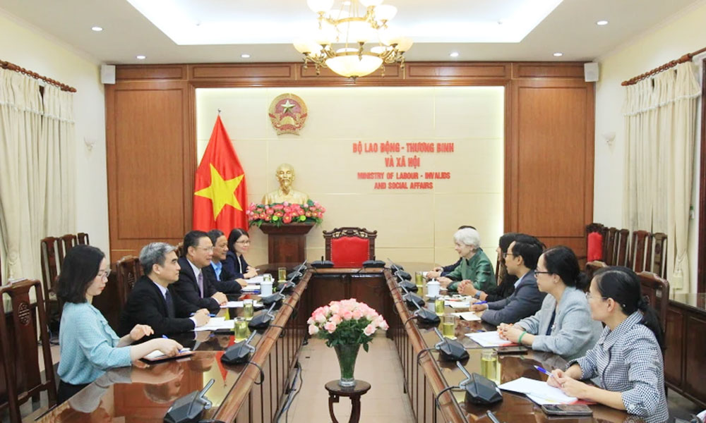 Vietnam – ideal model for ensuring workers’ rights: Better Work Programme Chief