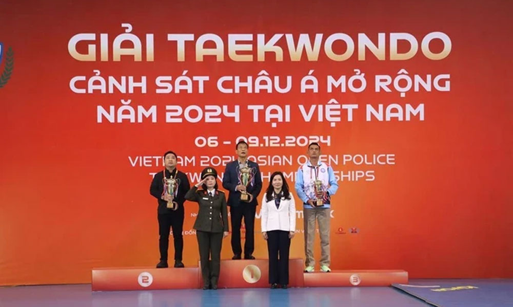 Vietnam fights to top spot at Vietnam 2024 Asian Open Police Taekwondo Championships