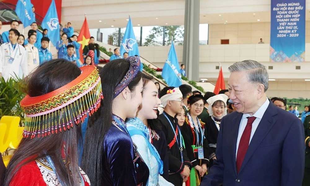 Party leader attends Vietnam Youth Federation's national congress