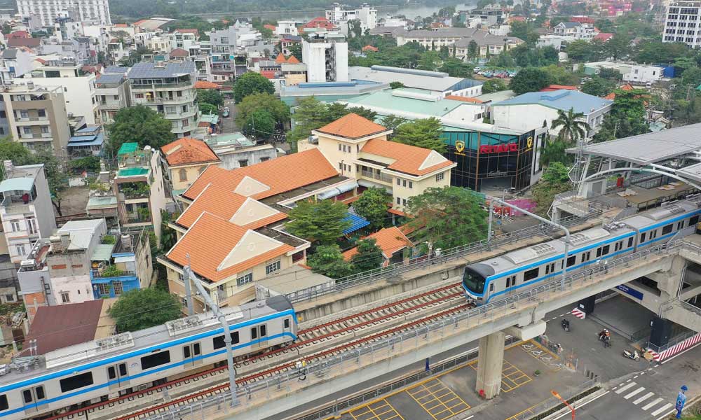 Finally happening: HCMC's 1st metro line begins service after 12 years