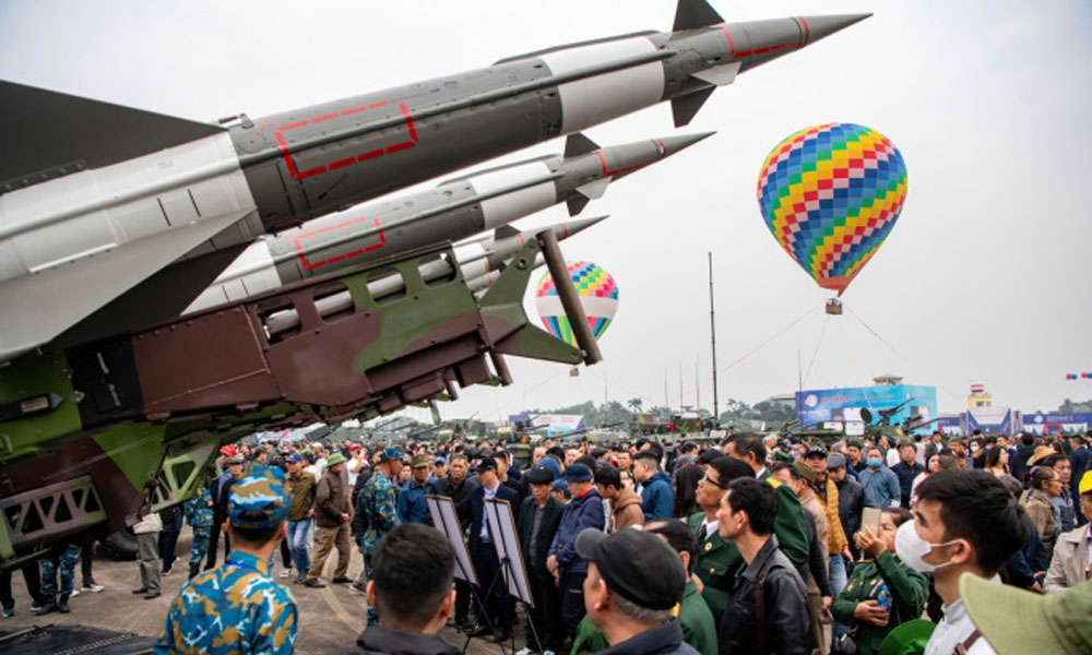 Contracts worth $286.3M inked at Vietnam int'l defense expo 2024