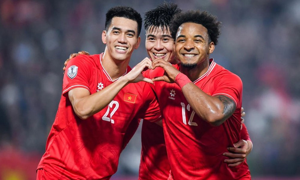 Vietnam national football team gets huge bonus after advancing to 2024 ASEAN Cup final