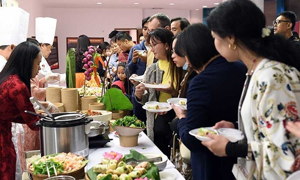 Vietnamese culinary art spreads across the world
