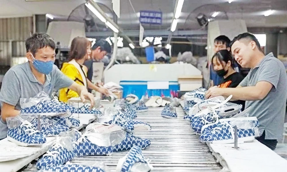 Footwear firms secure contracts through mid-2025