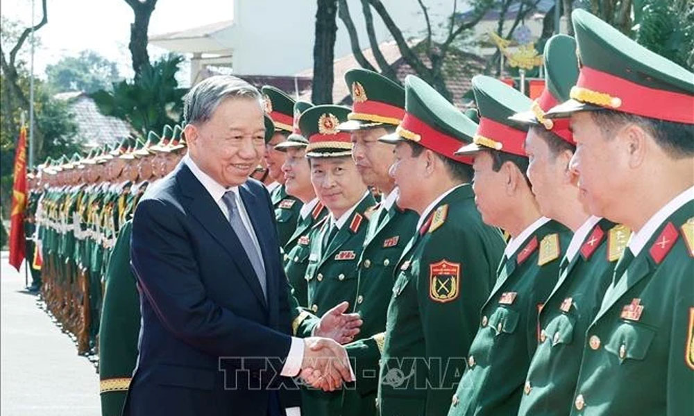 Party leader visits Corps 34, Brigade 15 in Gia Lai