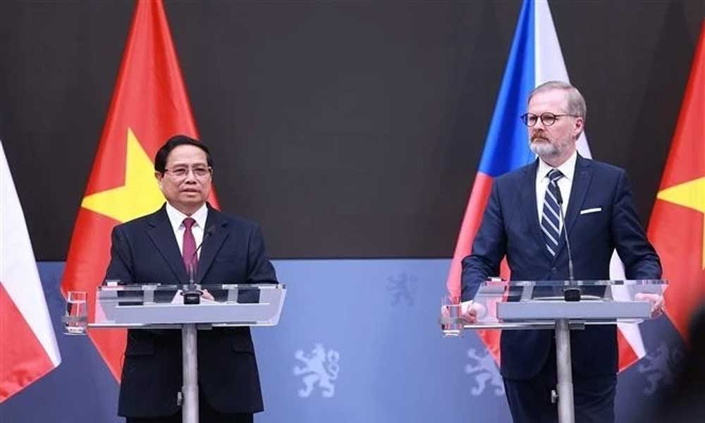 Vietnam, Czech Republic establish strategic partnership