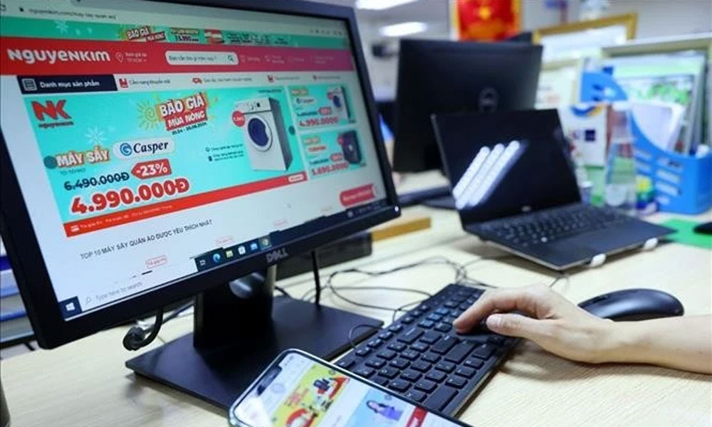 Vietnam takes measures to tighten cross-border e-commerce