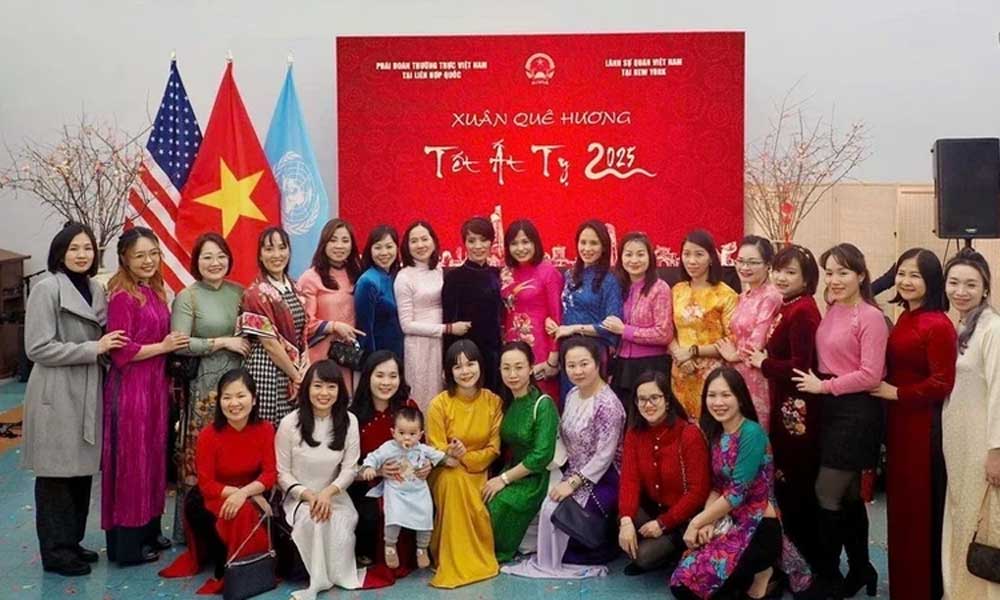 Tet celebrations held across North America