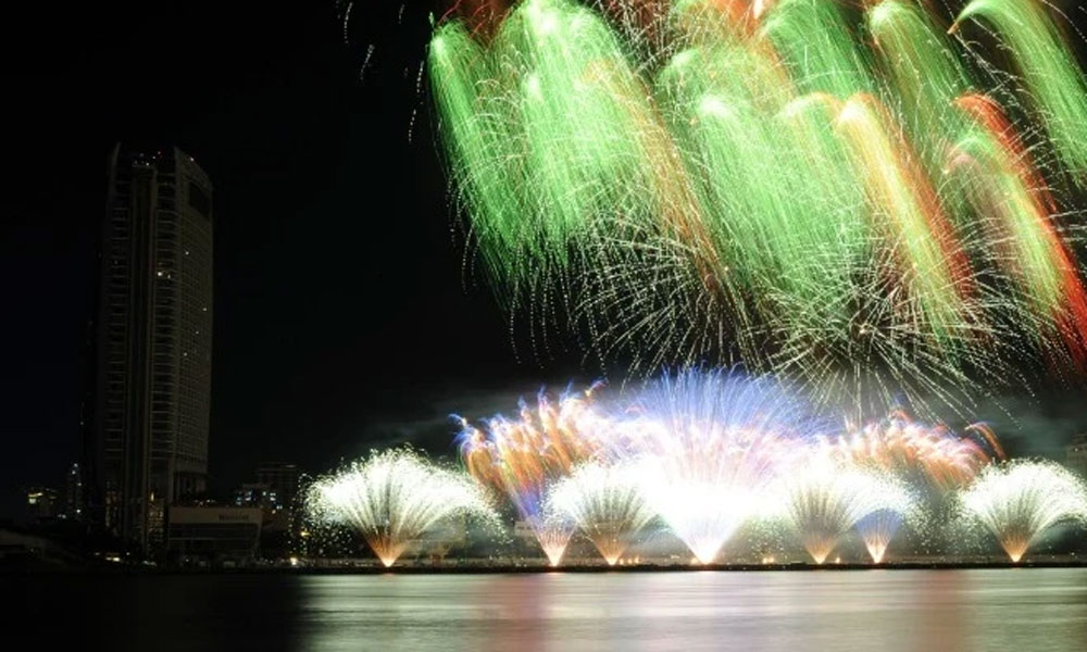 Da Nang to host international fireworks festival in June